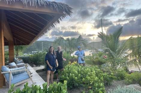 Review img # 2 of the yacht ASCENSION