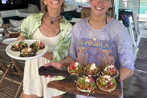 Review img # 3 of the yacht ASCENSION