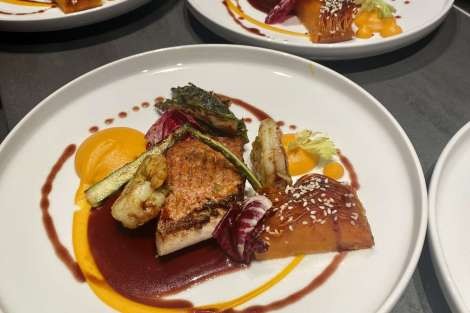 Review img # 24 of the yacht AURA