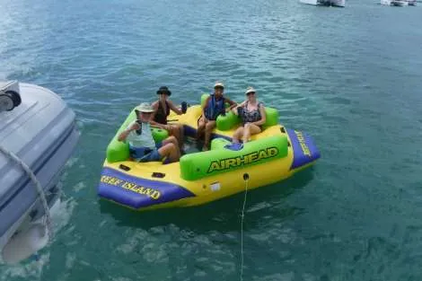 Review img # 41 of the yacht AZULIA II