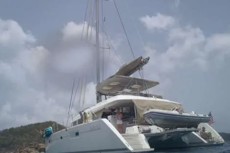 Review img # 44 of the yacht AZULIA II