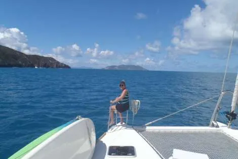 Review img # 45 of the yacht AZULIA II