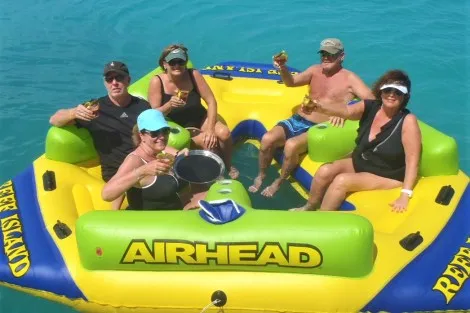 Review img # 53 of the yacht AZULIA II