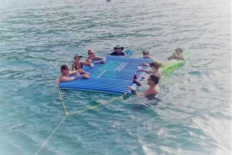 Review img # 61 of the yacht AZULIA II