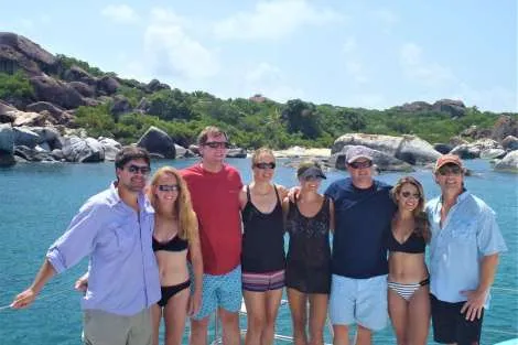 Review img # 62 of the yacht AZULIA II