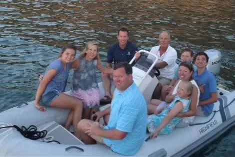 Review img # 67 of the yacht AZULIA II