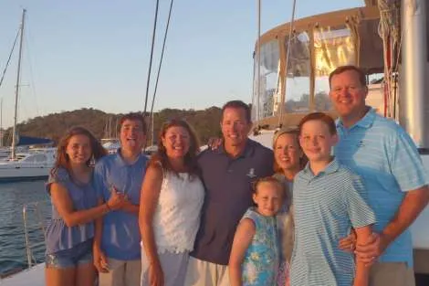 Review img # 68 of the yacht AZULIA II