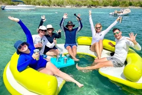 Review img # 73 of the yacht AZULIA II