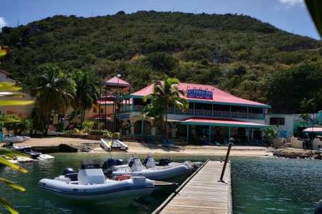 Review img # 20 of the yacht BEYOND STARDUST