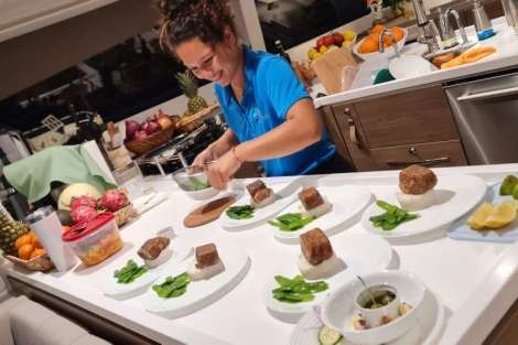 Review img # 63 of the yacht C SISTERS