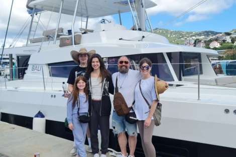 Review img # 62 of the yacht C SISTERS