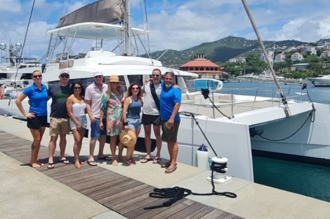 Review img # 60 of the yacht C SISTERS