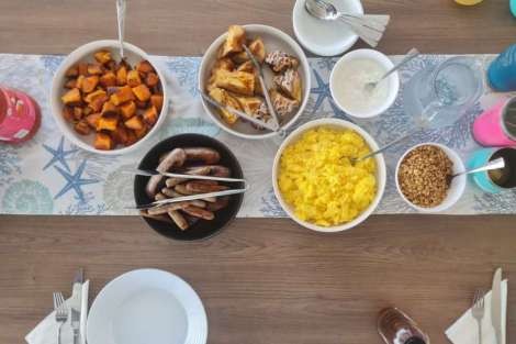 Review img # 12 of the yacht C SISTERS