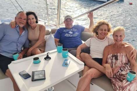 Review img # 16 of the yacht C SISTERS