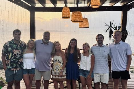 Review img # 2 of the yacht C SISTERS