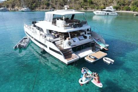 Review img # 23 of the yacht C’EST LA VIE