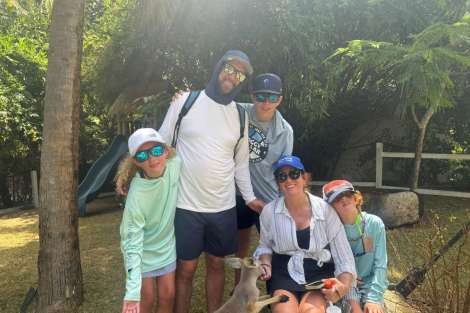 Review img # 4 of the yacht DRAGONFLY