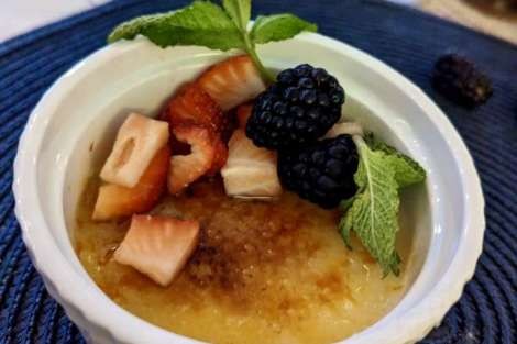 Review img # 47 of the yacht EARNOUT