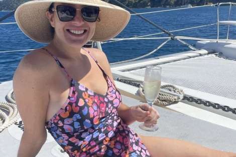 Review img # 66 of the yacht EARNOUT