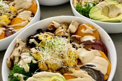 Review img # 38 of the yacht EARNOUT