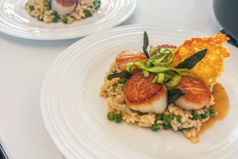 Review img # 16 of the yacht EARNOUT