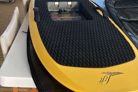 Review img # 1 of the yacht EARNOUT