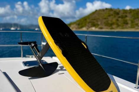 Review img # 1 of the yacht EARNOUT