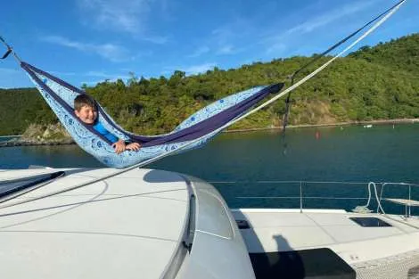 Review img # 3 of the yacht EASIR II