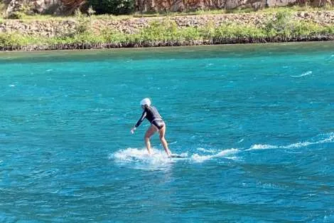 Review img # 38 of the yacht ELYSIUM