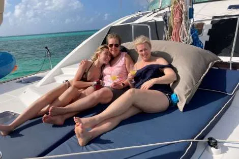 Review img # 44 of the yacht ELYSIUM