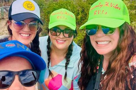 Review img # 10 of the yacht HEAVENLY