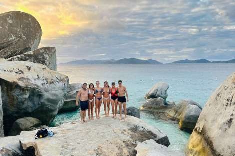 Review img # 24 of the yacht IARA