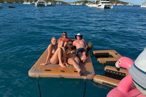 Review img # 2 of the yacht IARA