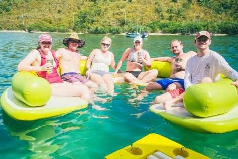 Review img # 26 of the yacht KNOT 5280