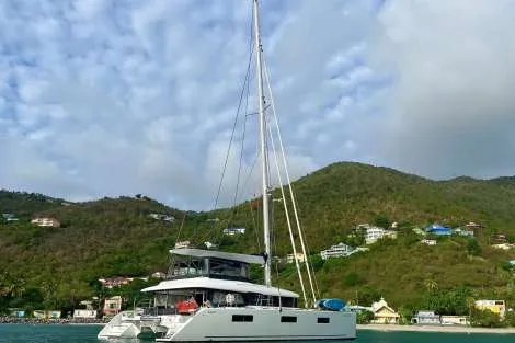 Review img # 10 of the yacht LADY FIONA