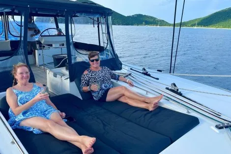 Review img # 3 of the yacht LADY FIONA