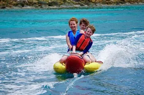 Review img # 32 of the yacht LADY FIONA