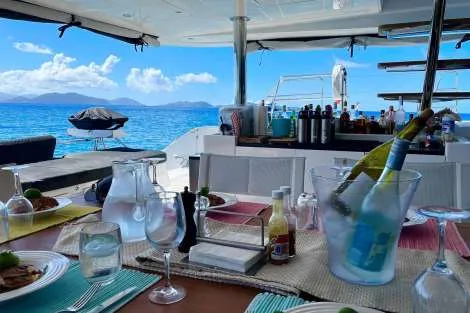 Review img # 37 of the yacht LADY FIONA