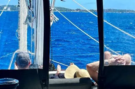 Review img # 38 of the yacht LADY FIONA