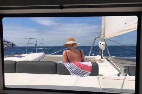 Review img # 72 of the yacht LADY FIONA