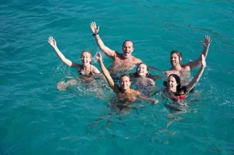 Review img # 75 of the yacht LADY FIONA