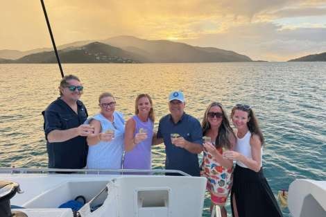 Review img # 3 of the yacht MAKIN MEMORIES