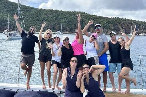 Review img # 81 of the yacht MARE BLU