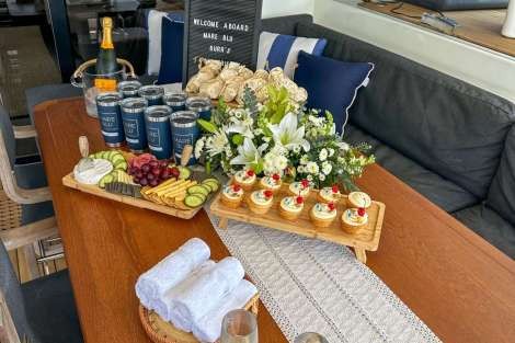 Review img # 78 of the yacht MARE BLU