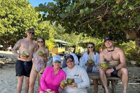 Review img # 72 of the yacht MARE BLU