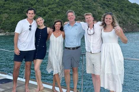 Review img # 43 of the yacht MARE BLU