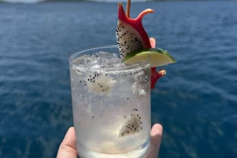 Review img # 40 of the yacht MARE BLU