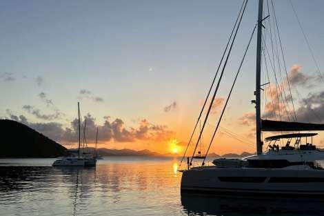 Review img # 42 of the yacht MARE BLU