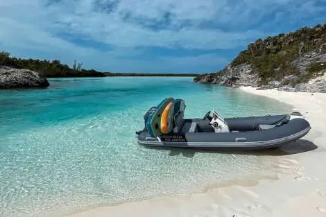 Review img # 2 of the yacht MARE BLU