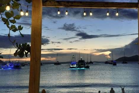 Review img # 28 of the yacht MISS SUMMER